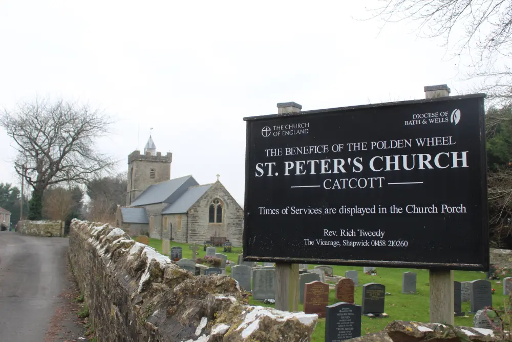 Photo de Église de St Peter - Historic England / David Lovell