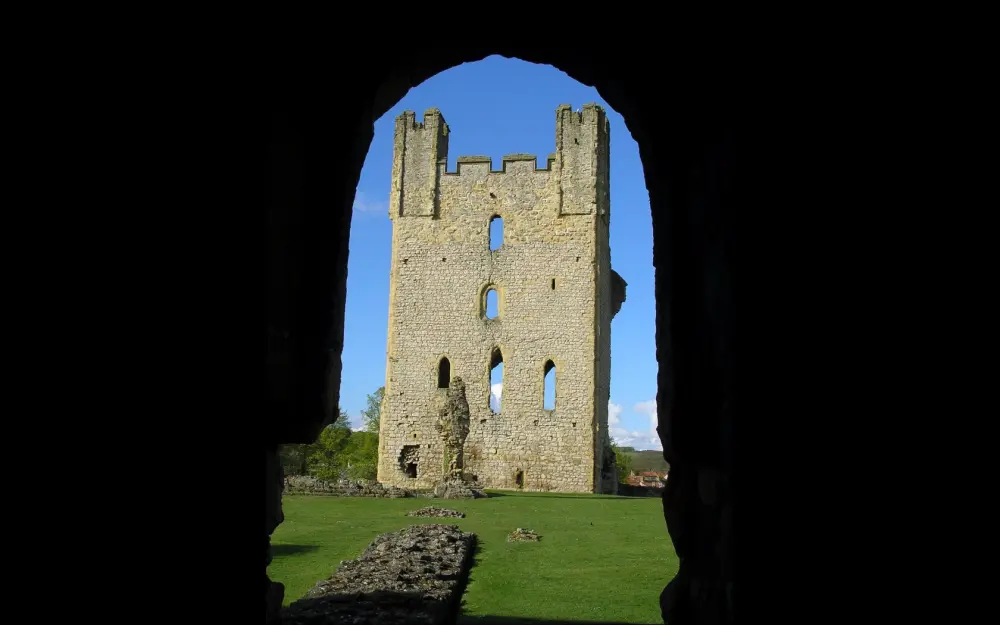 Photo de Château de Helmsley - Historic England / Paul Adams