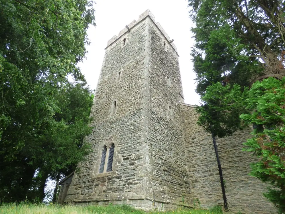 Photo de Église de St James - Historic England