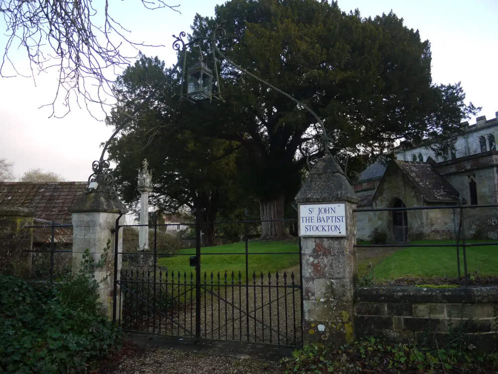 Photo de Église de St John the Baptist - Historic England