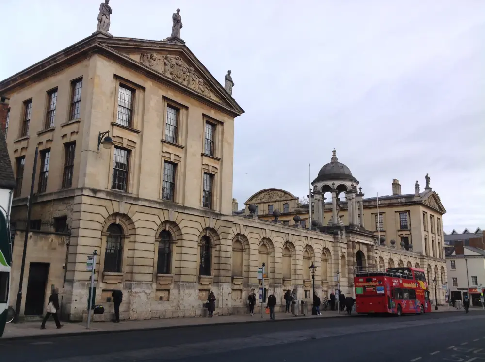Photo de Le Queens College, South Range - Historic England / David Lovell