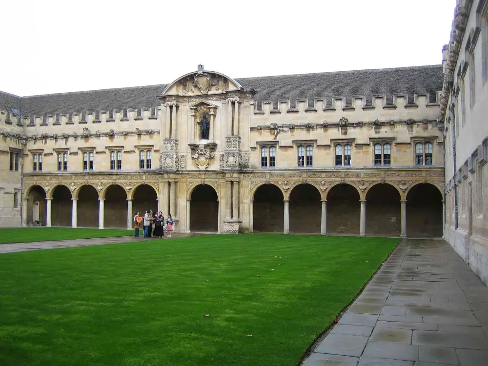 Photo de Stohns College, quadrilatère de Canterbury - Historic England
