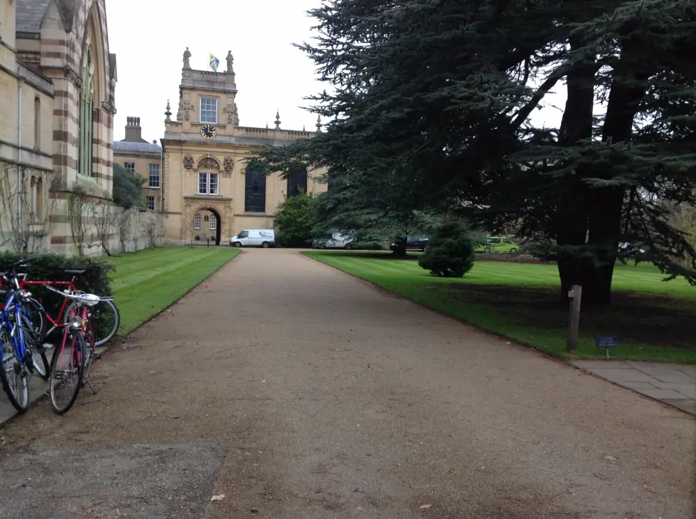 Photo de Trinity College, South Range - Historic England / David Lovell