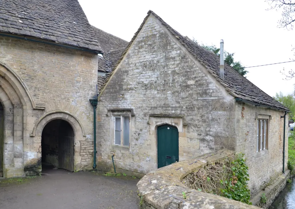 Photo de Porte de sport et chalet attaché - Historic England