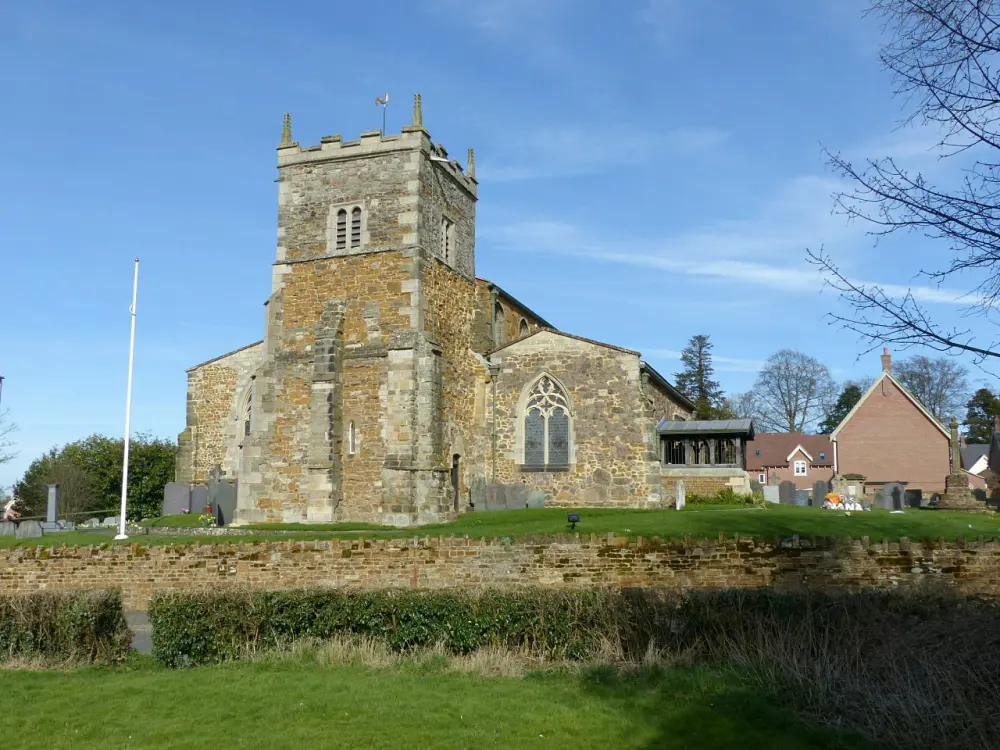 Photo de Église des All Saints - Historic England / Alan Murray-Rust