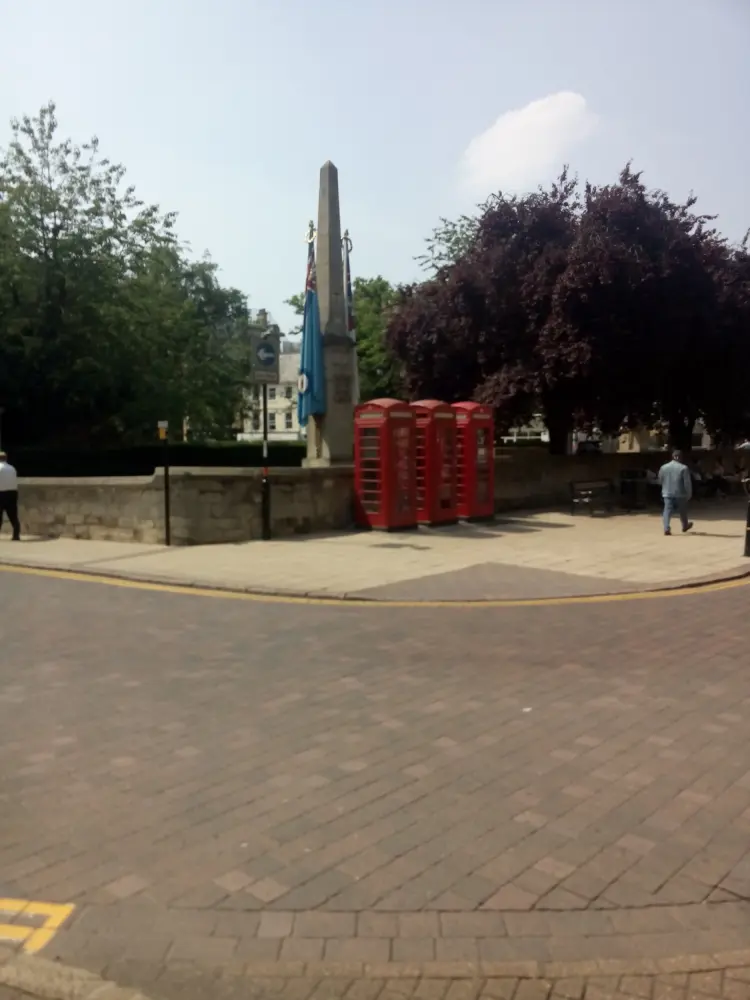 Photo de Le Mémorial de la guerre de la ville et du comté - Historic England