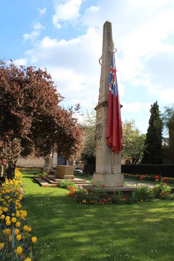 Photo de Le Mémorial de la guerre de la ville et du comté - Historic England