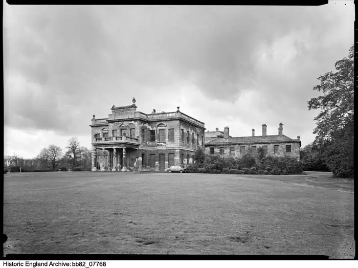Photo de Brodsworth Hall - Historic England / Historic England Archive