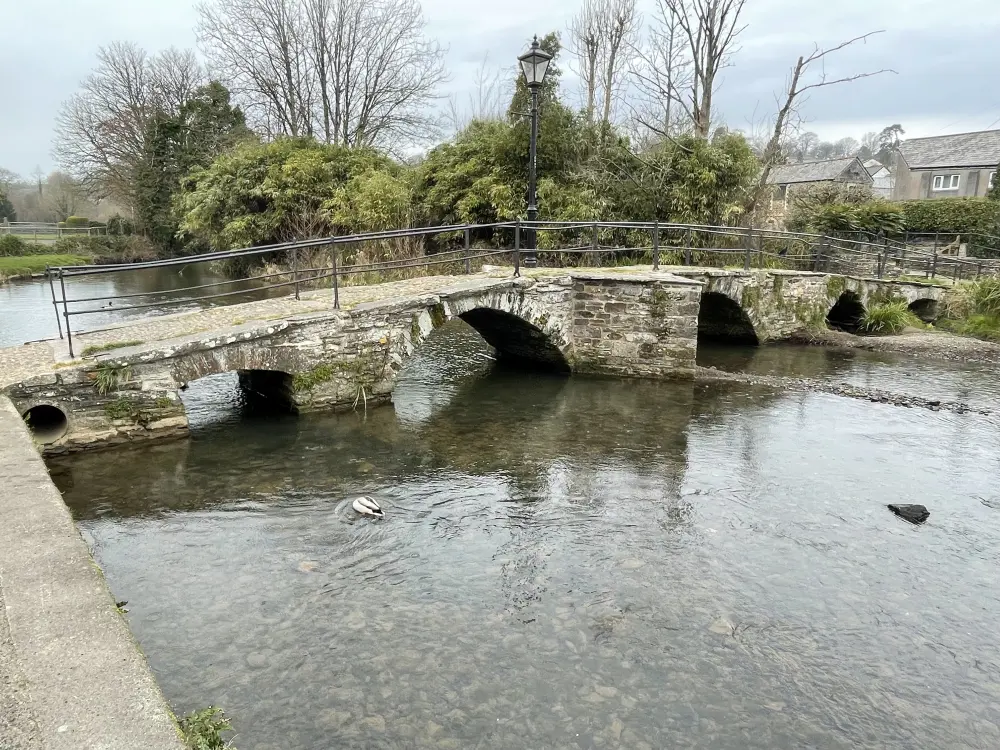 Photo de Le pont ouest - Historic England
