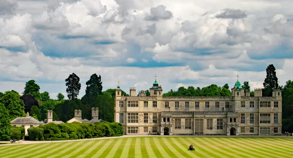 Photo de Audley End House - Historic England / Julian Osley
