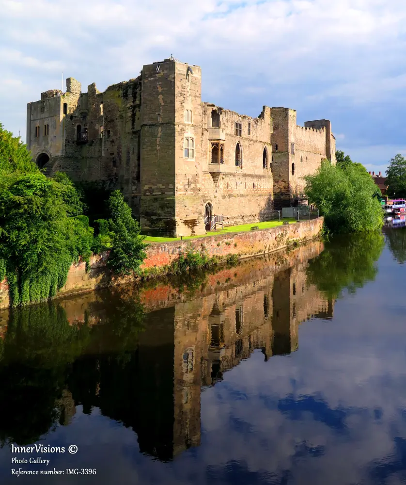 Photo de Reste du château de Newark - Historic England