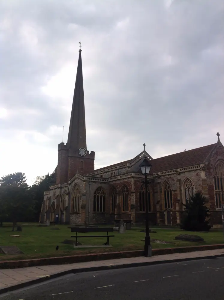 Foto di Chiesa parrocchiale di Santa Maria - Historic England / David Lovell