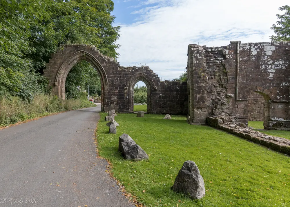 Photo de Passerelle adjacente capella extra - Historic England