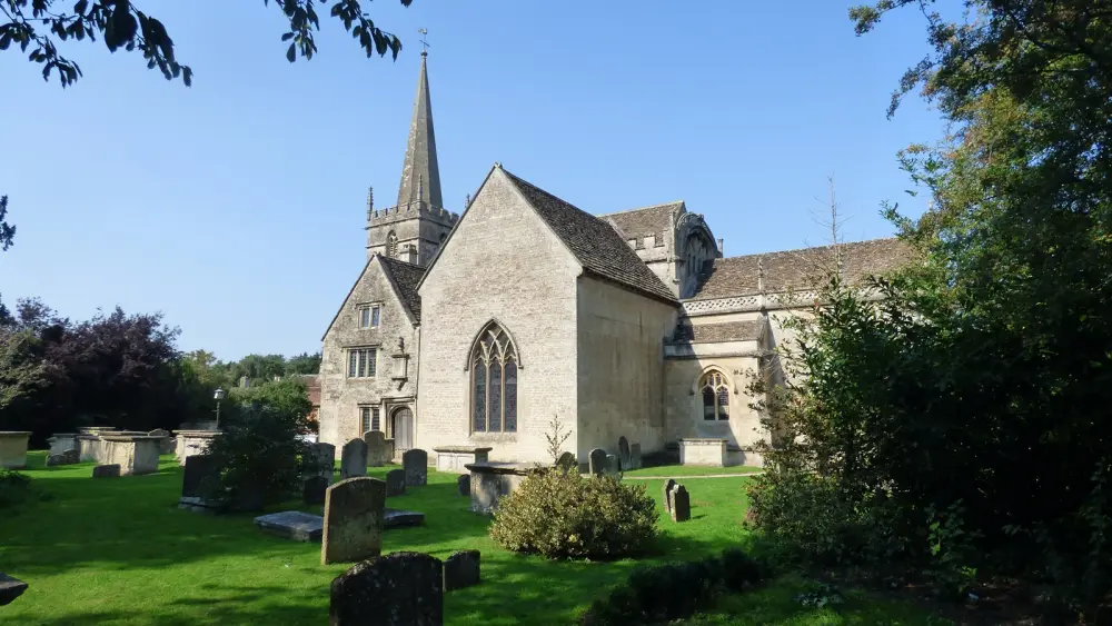 Photo de Église de St Cyriac - Historic England