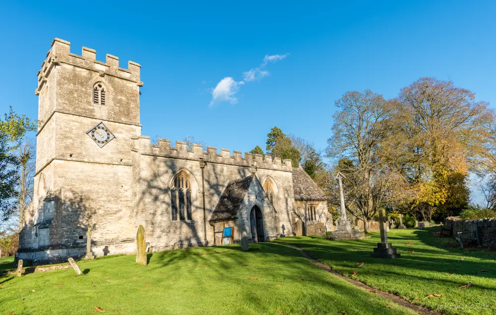Photo de Église de St James - Historic England