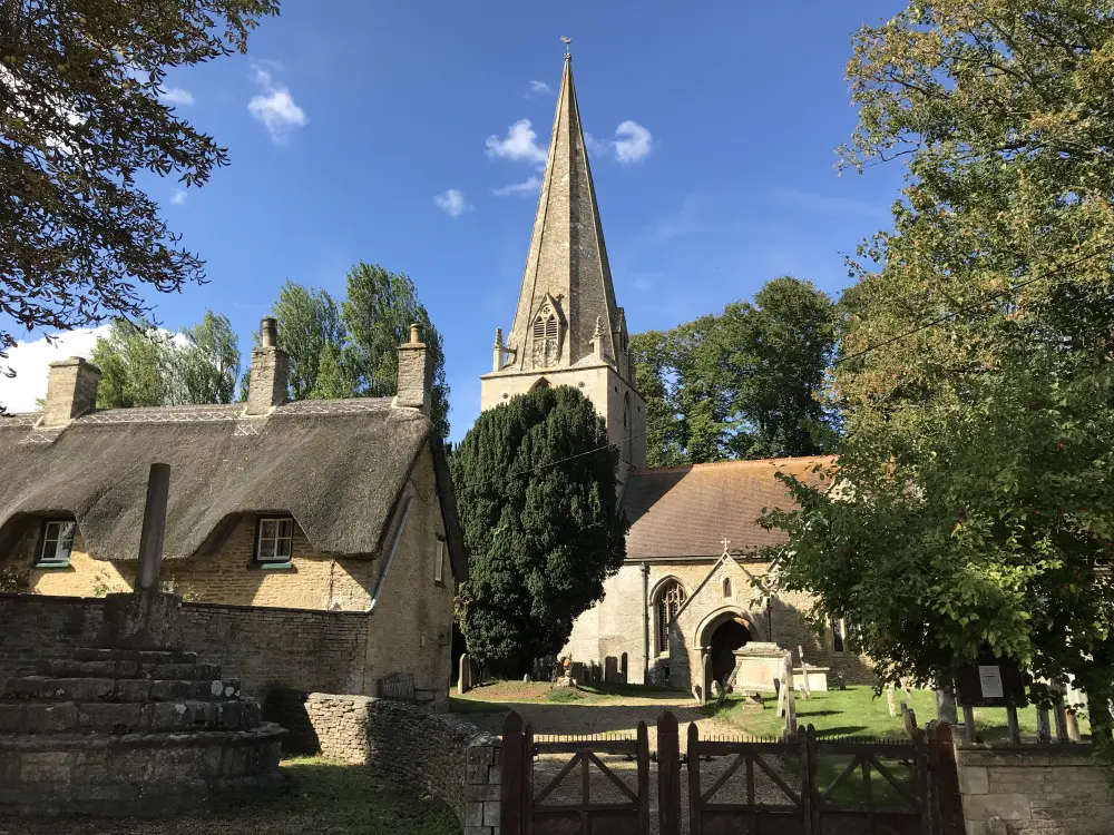 Photo de Église de St Peter et St Paul - Historic England / Paul Adams