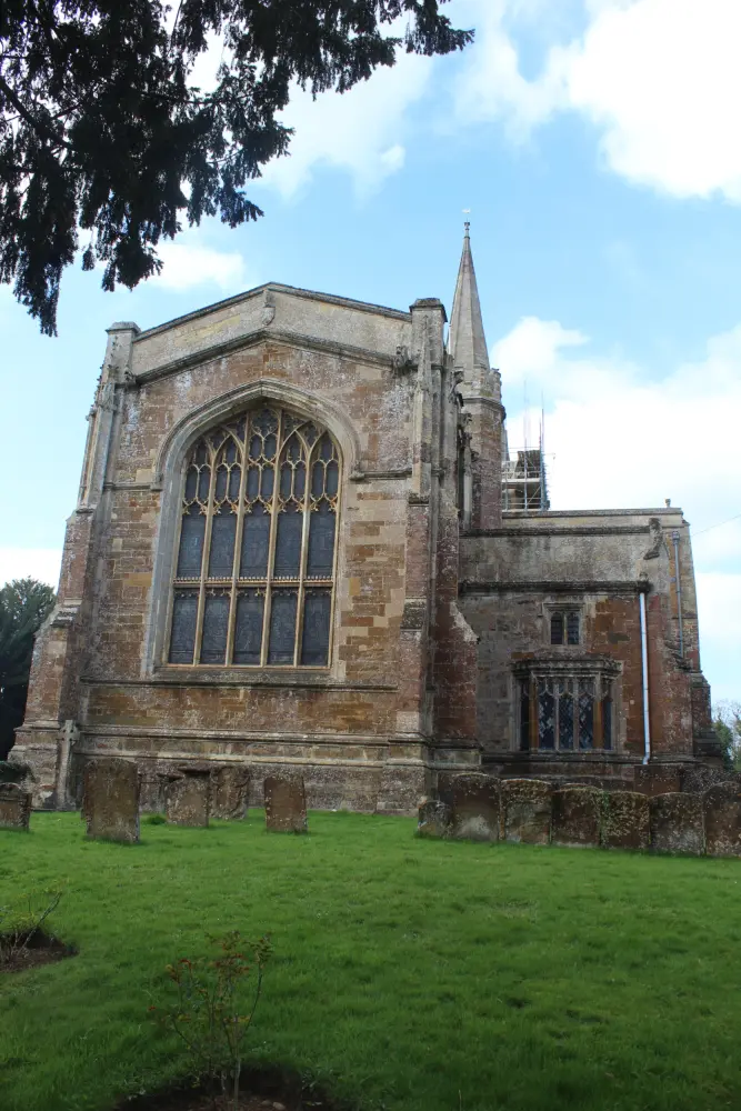 Photo de Église de St Mary - Historic England / David Lovell