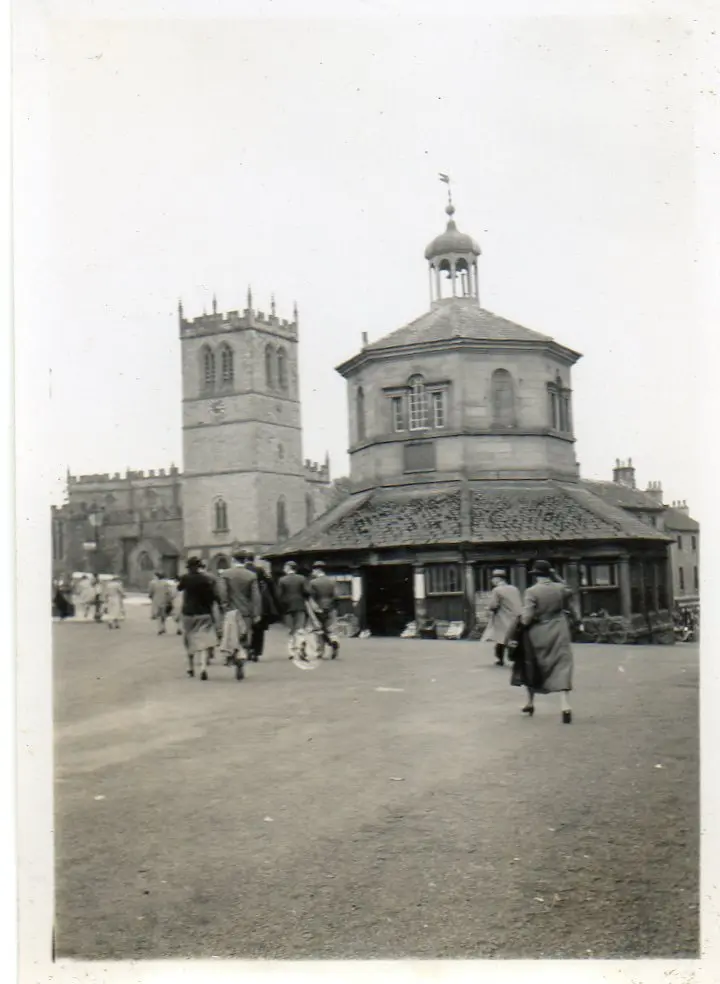 Photo de Croix de marché - Historic England / David Lovell