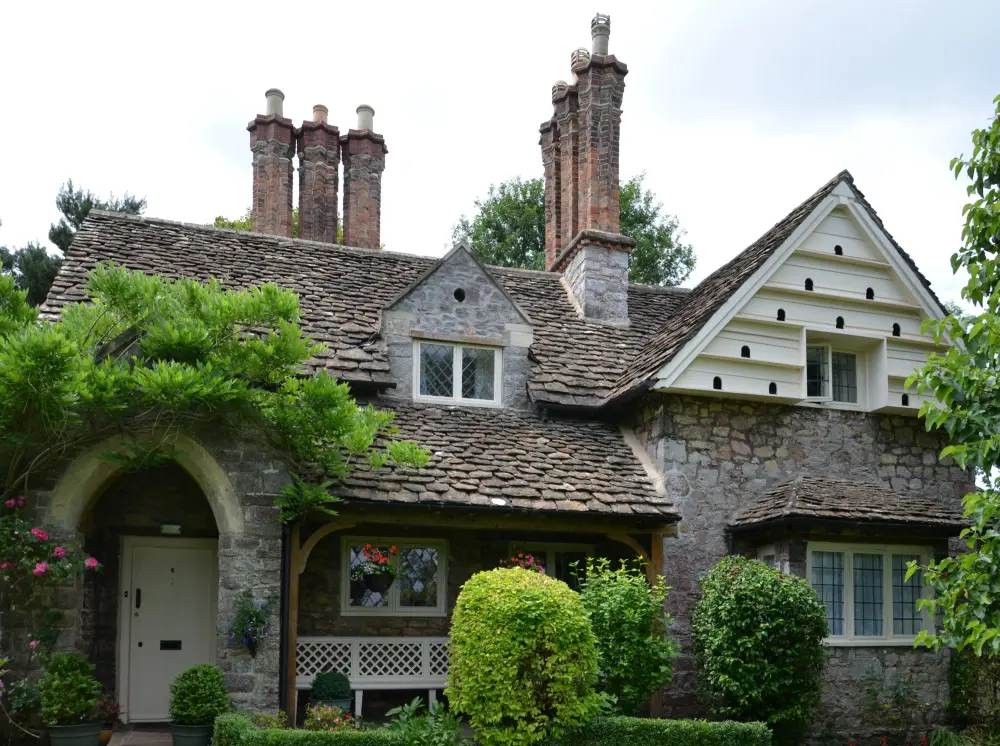 Photo de Blaise Hamlet, double chalet - Historic England