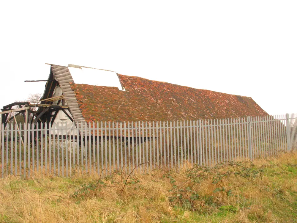 Photo de Grange à 30 mètres au sud-ouest du manoir - Historic England