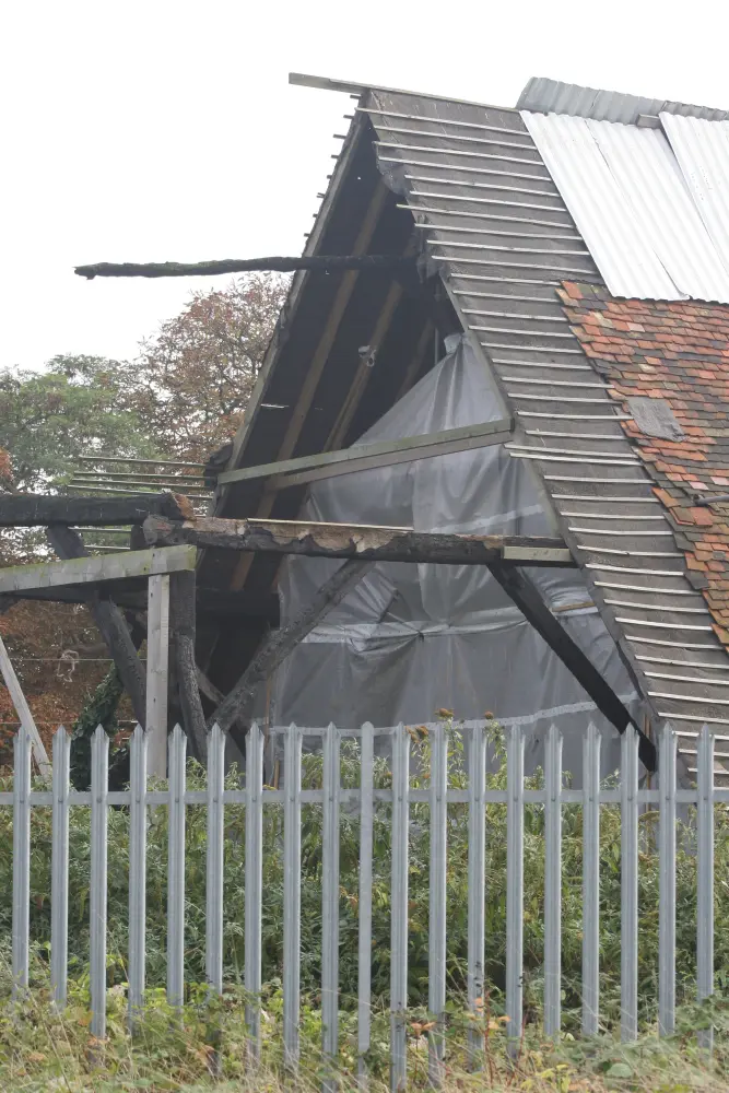 Photo de Grange à 30 mètres au sud-ouest du manoir - Historic England