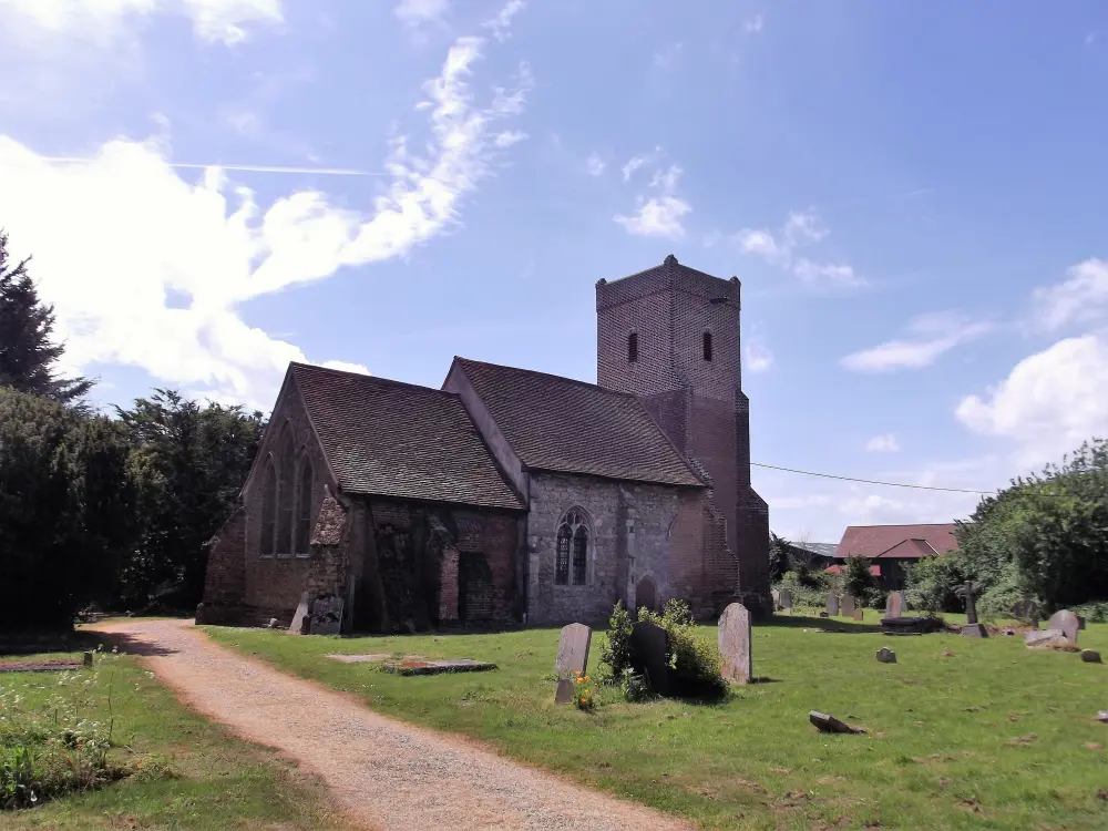 Photo de Église de St Peter - Historic England / Clive  Nason