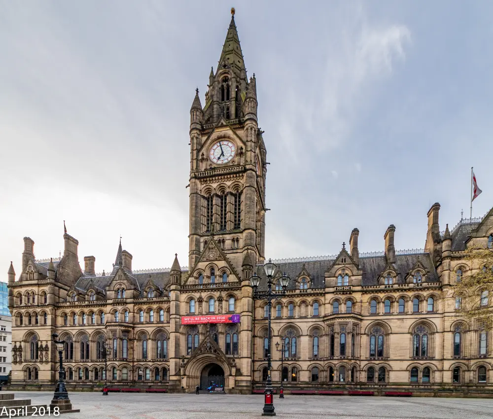 Photo de Mairie - Historic England / Barrie Price