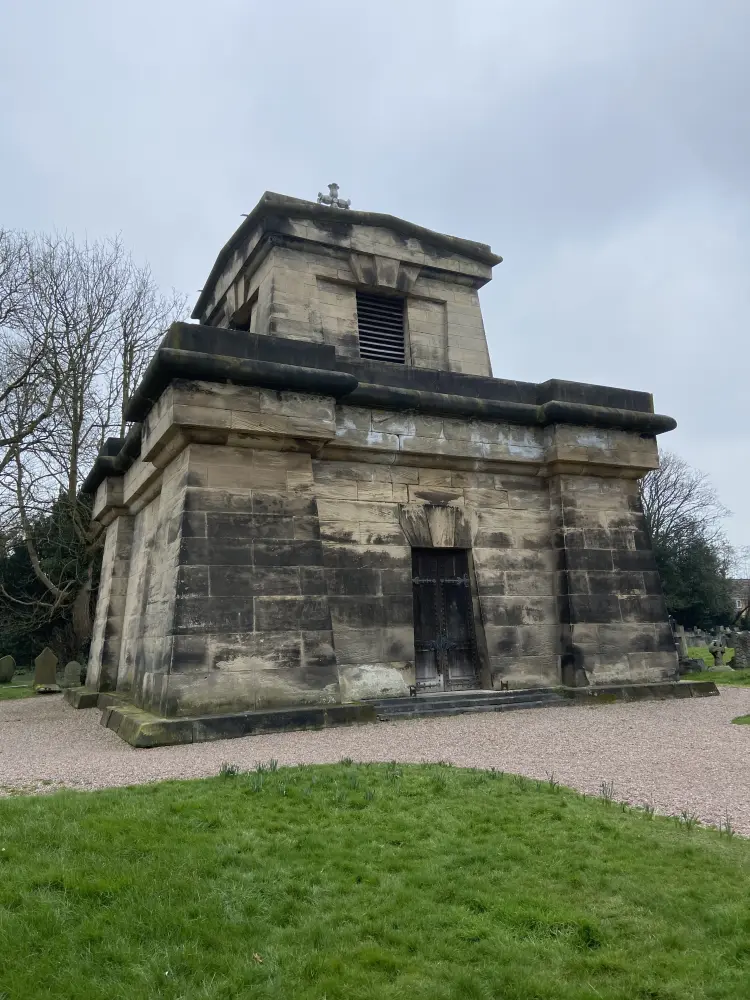 Photo de Mausolée - Historic England