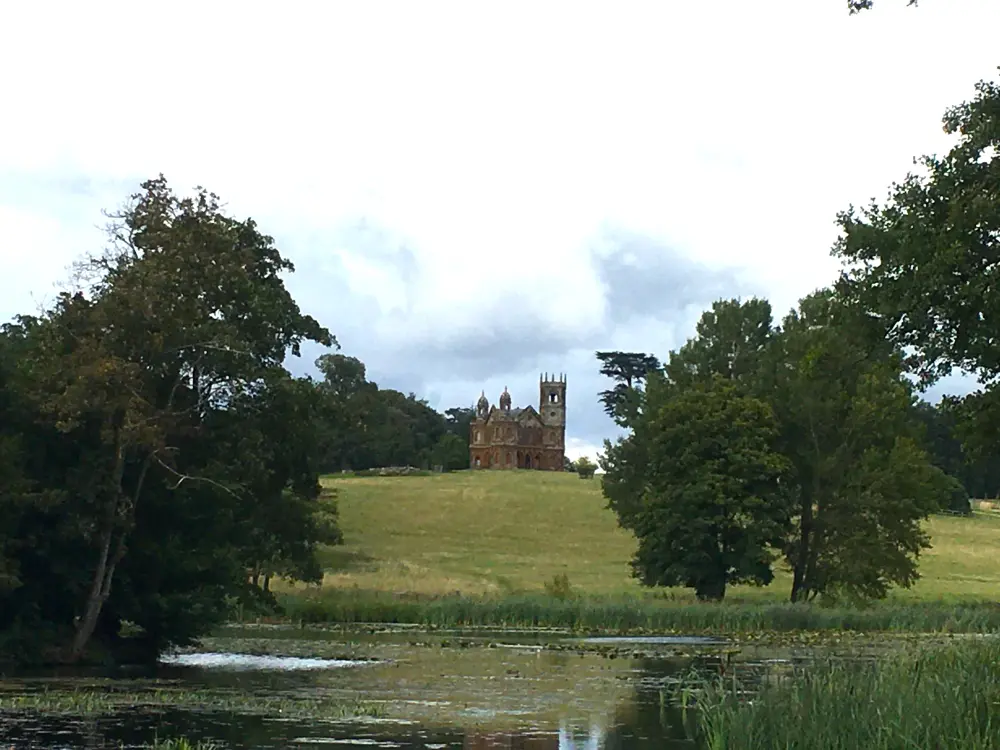 Photo de Le temple gothique - Historic England