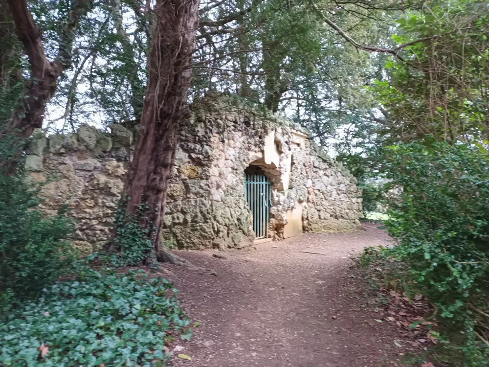 Photo de Didos Cave - Historic England