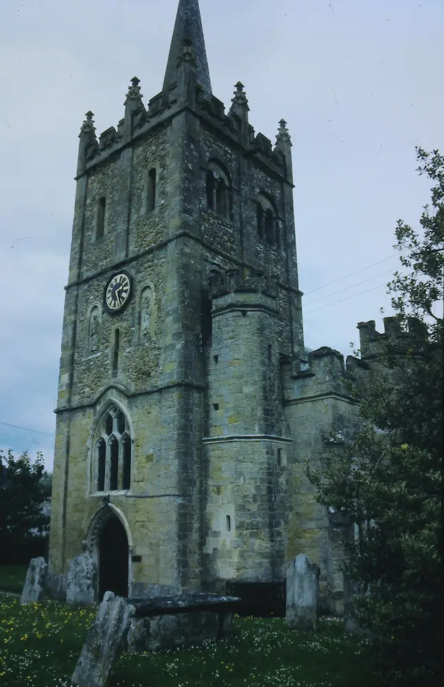 Photo de Église de St Giles et St Peter - Historic England