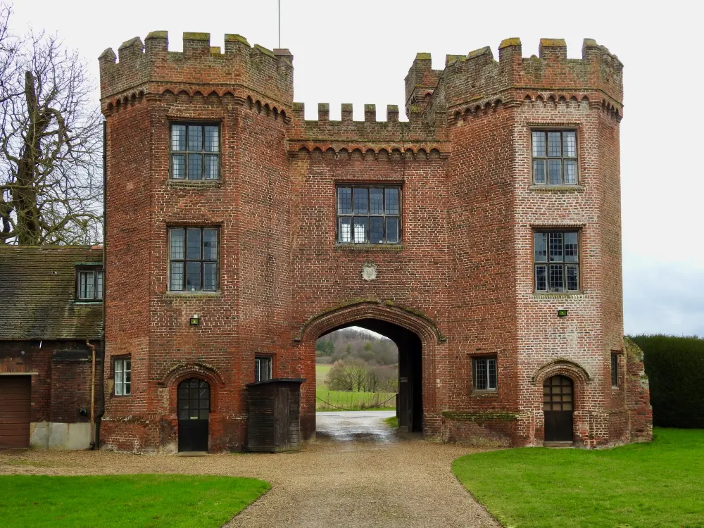 Photo de La passerelle de berceau du château - Historic England