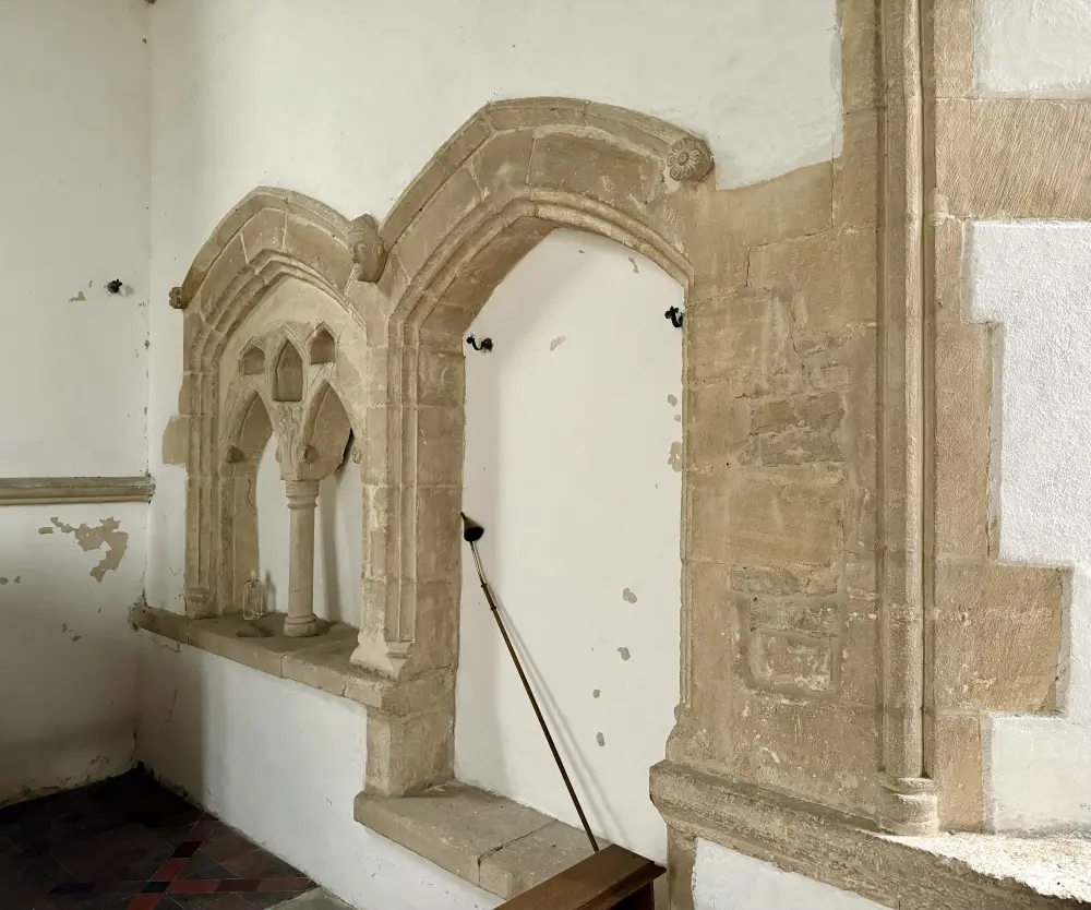 Foto de Iglesia parroquial de todos los santos - Historic England