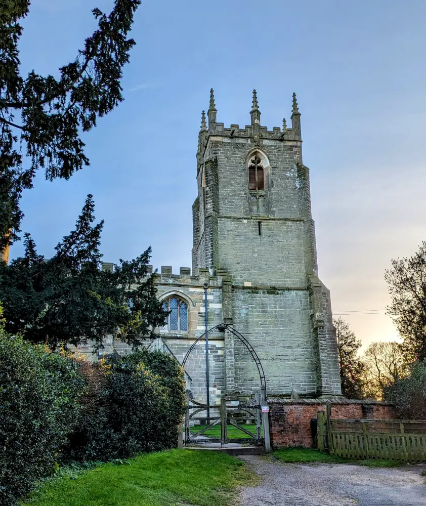 Photo de Église de St Peter - Historic England / Jo Gannon