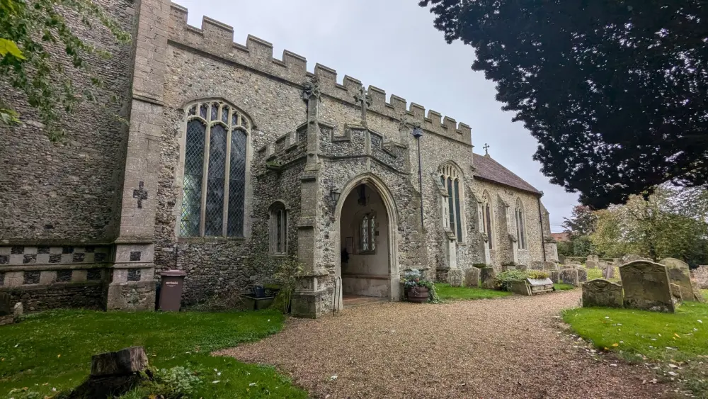Photo de Église des All Saints - Historic England