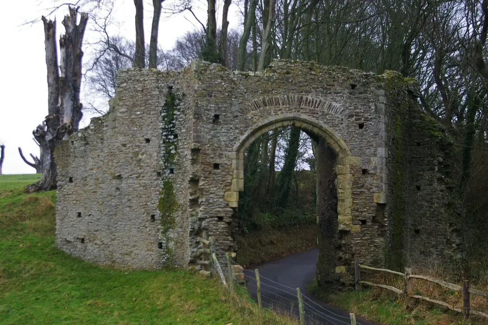 Photo de La nouvelle porte - Historic England