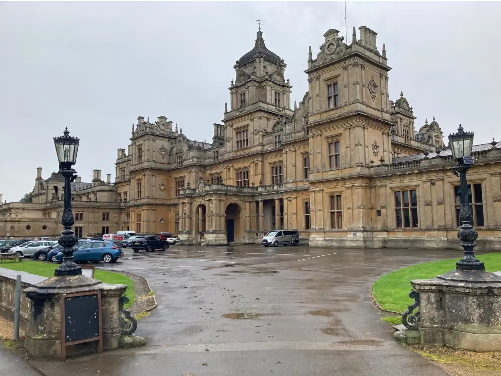 Photo de Maison de Westonbirt avec terrasse sud - Historic England
