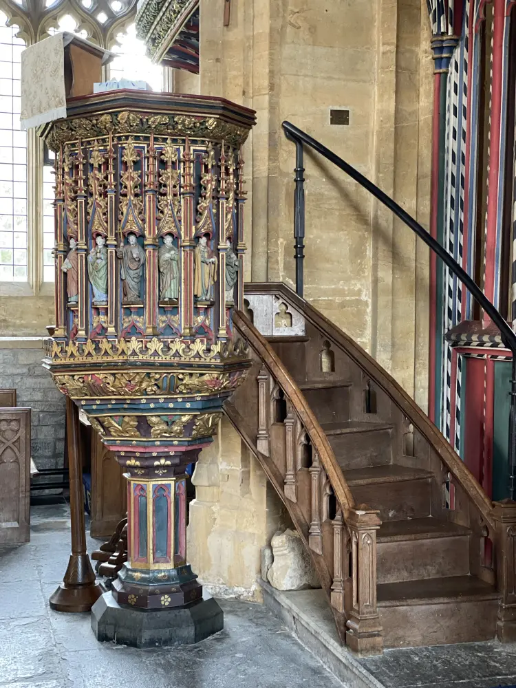 Photo de Église de la Sainte Trinité - Historic England