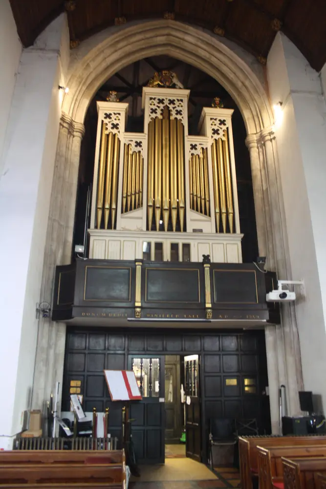Foto de Iglesia de Santa María - Historic England