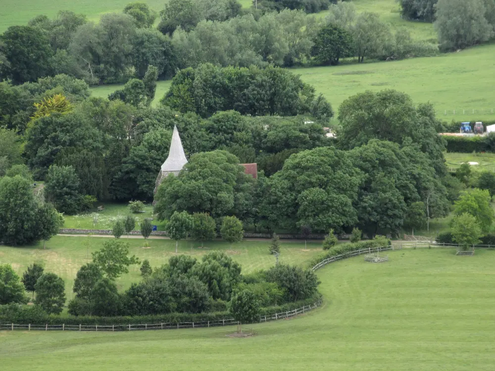 Photo de L'Église paroissiale de St Michael et tous les anges - Historic England