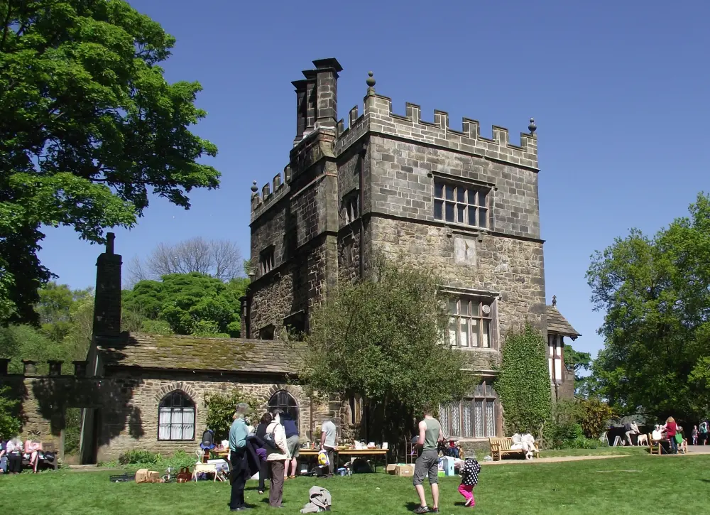 Photo de Tour Turton - Historic England