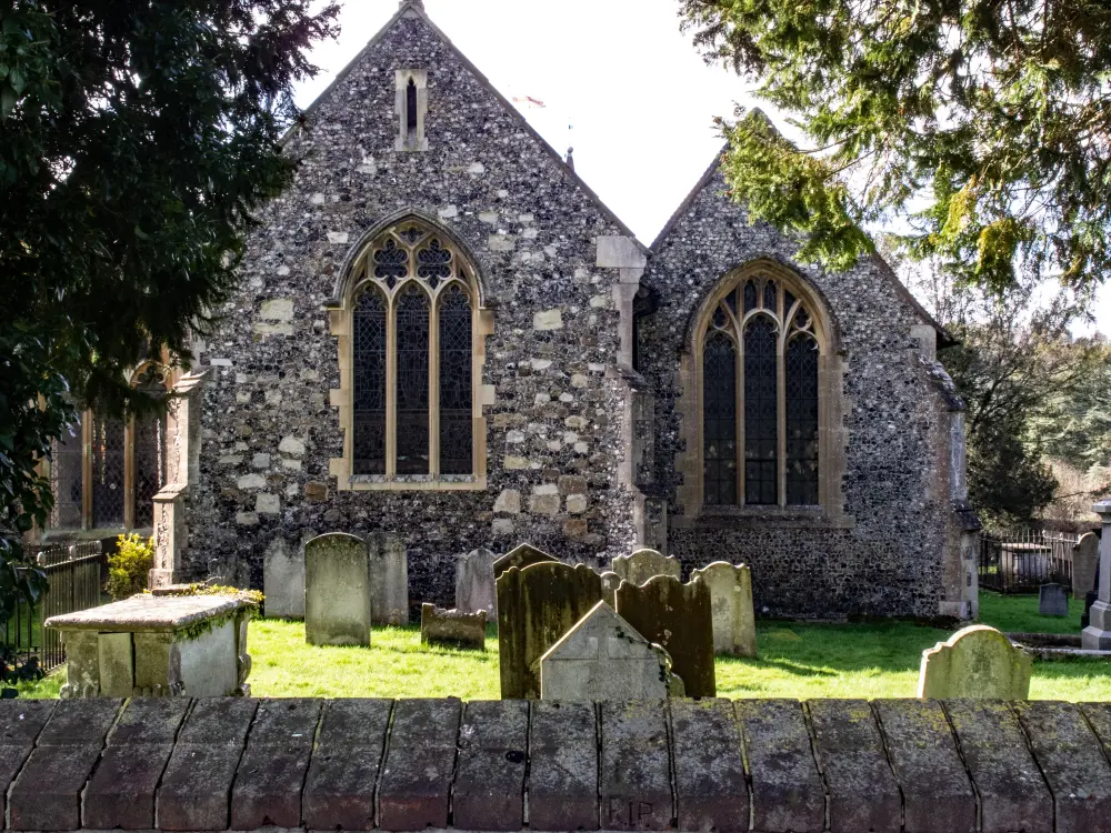 Photo de Église de St Peter et St Paul - Historic England