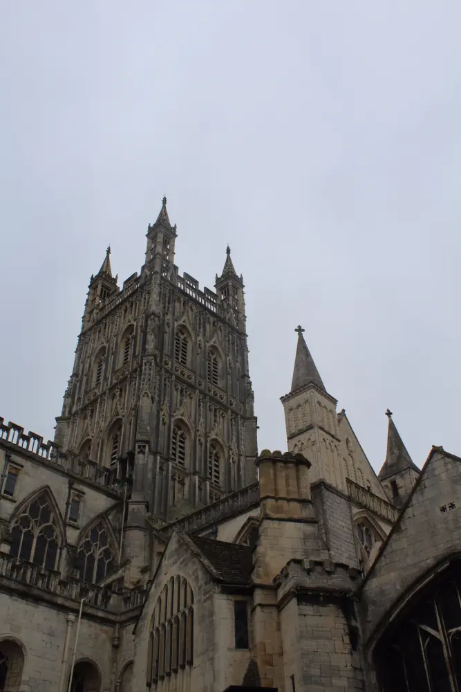 Photo de Trésor de la cathédrale, sacristie et bibliothèque - Historic England