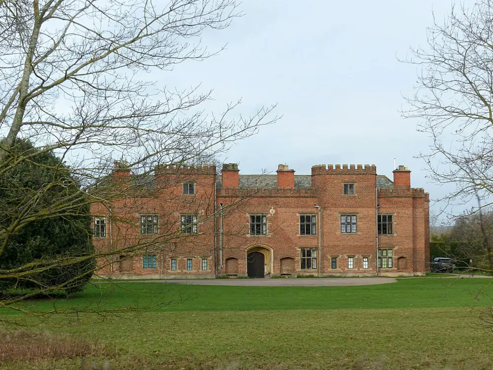 Photo de Holme Pierrepont Hall - Historic England