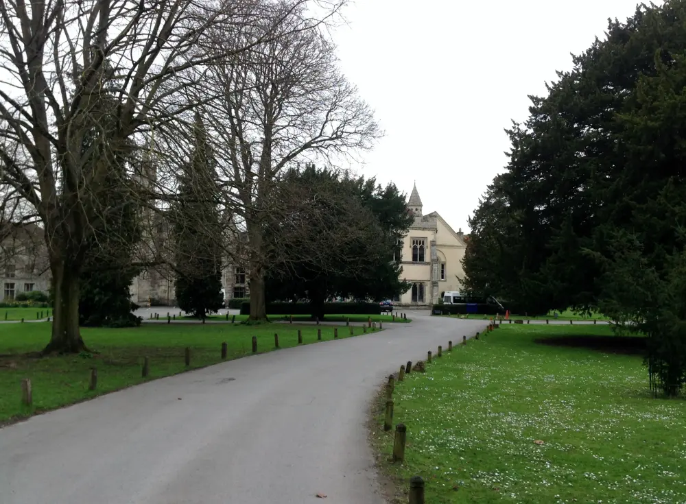 Photo de École de cathédrale - Historic England / David Lovell