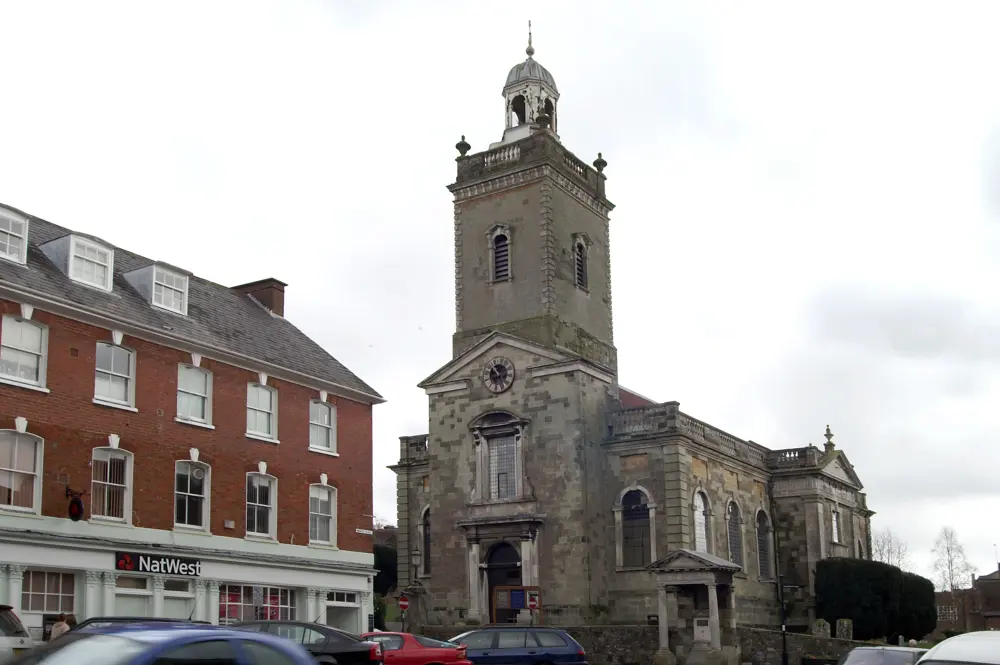 Photo de Église de St Peter et St Paul - Historic England