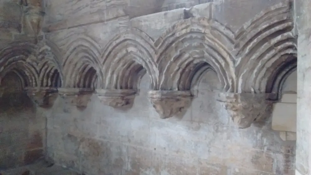Photo de Tour de l'Église au nord de la ferme du temple - Historic England