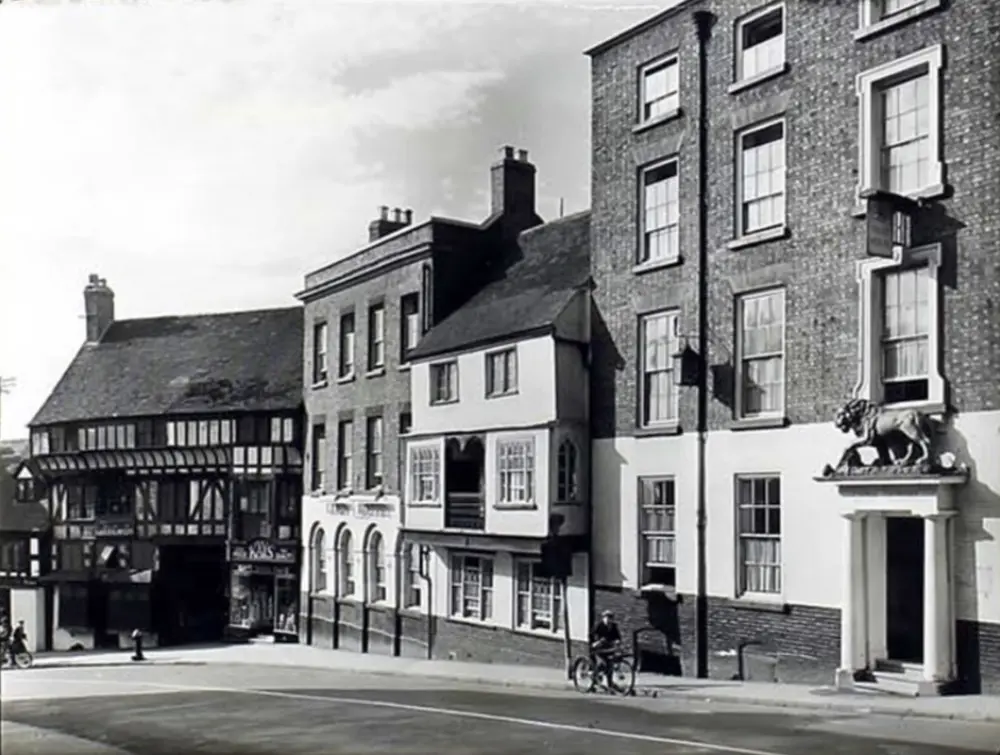 Photo de L'hôtel Lion - Historic England / Jo Wheeler