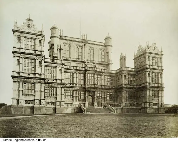 Photo de Wollaton Hall - Historic England / Historic England Archive