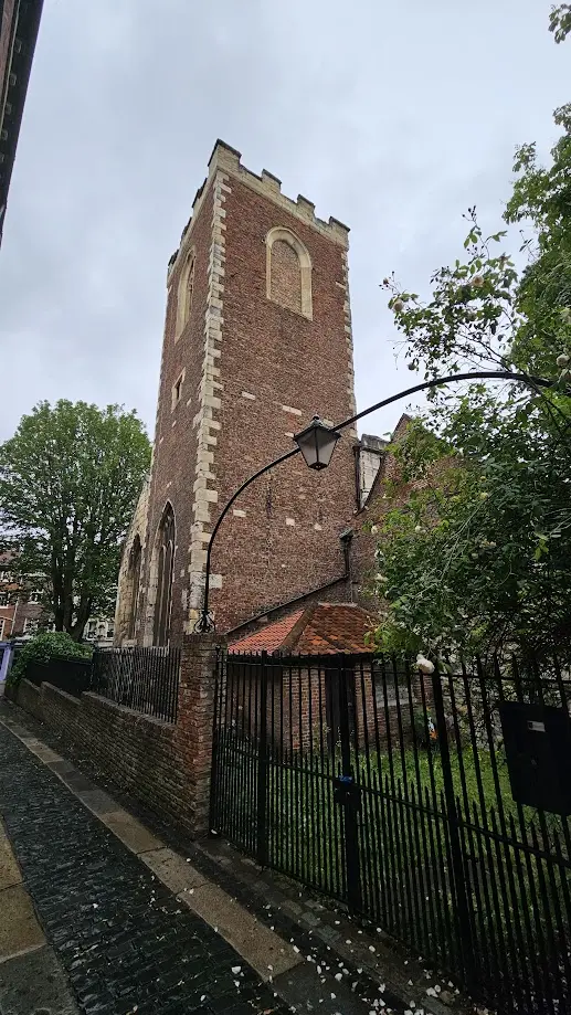 Photo de Église de St Martin Cum Gregory - Historic England